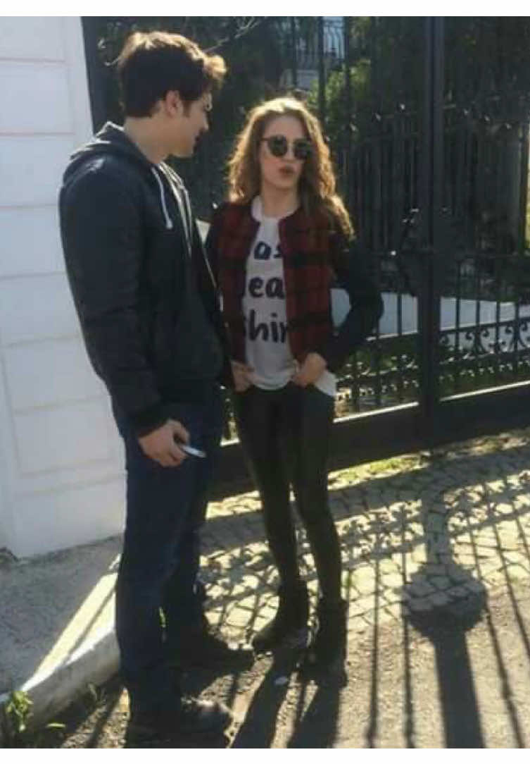 cok sevdigini düsündügüm adamın :) #medcezir #cagatayulusoy #serenaysarıkaya #fyp #kesfet 
