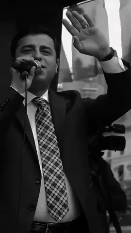 Selahattin Demirtaş #özgürlük #selo başkan 