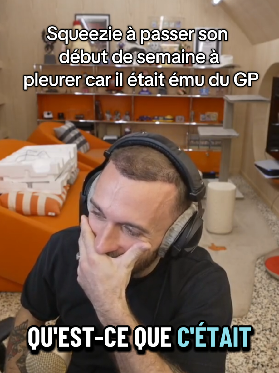 Squeezie qui à pleurer car il est triste que le GP soit fini et ému  #squeezie #gpexplorer #thelastrace #pourtoi #triste 