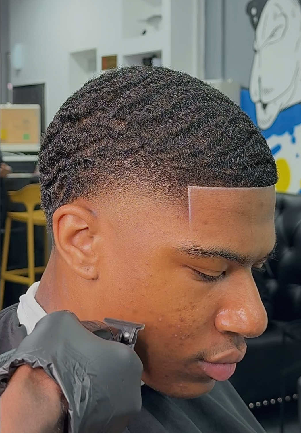 SHOP; FADE AND PLAY GENT SALON  LOCATION📍AL BARSHA 1, 34 STREET, TRIO BUILDING, SHOP 20, DUBAI.  #barber #fyp #barbershop #dubai #viral @Nana Osei Kwame Nyame 