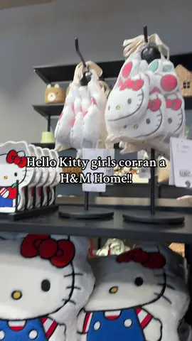 📍H&M Plaza Vespucio #fyp #hellokitty #chile