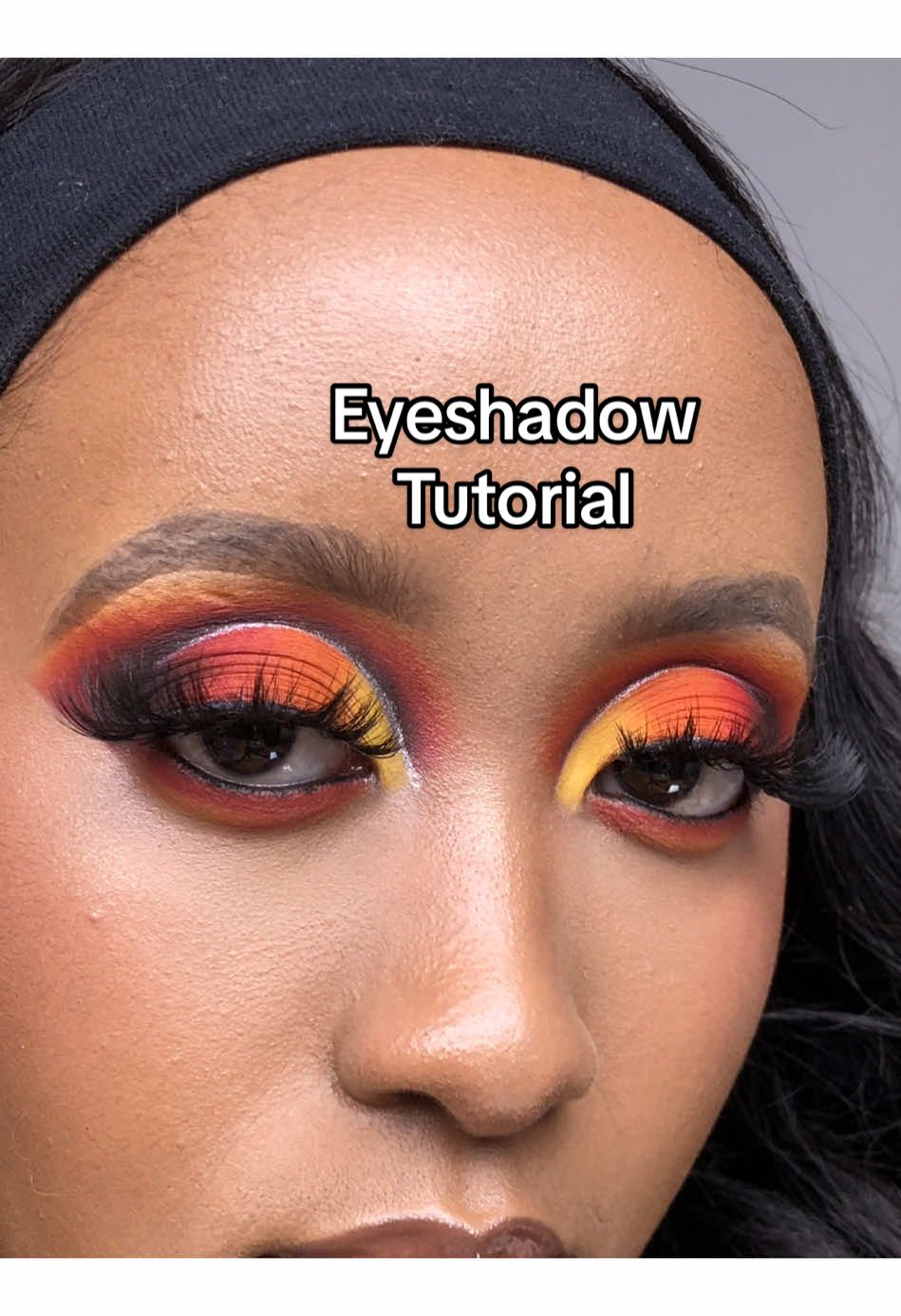 Eyeshadow Tutorial 🌅✨@Cait🌸 👈🏽Click here to watch the previous eyeshadow tutorial if you loved the sunset theme🥹 #makeup #makeupinspo #makeuptransformation  #sunsetmakeup  #makeupsouthafrica 