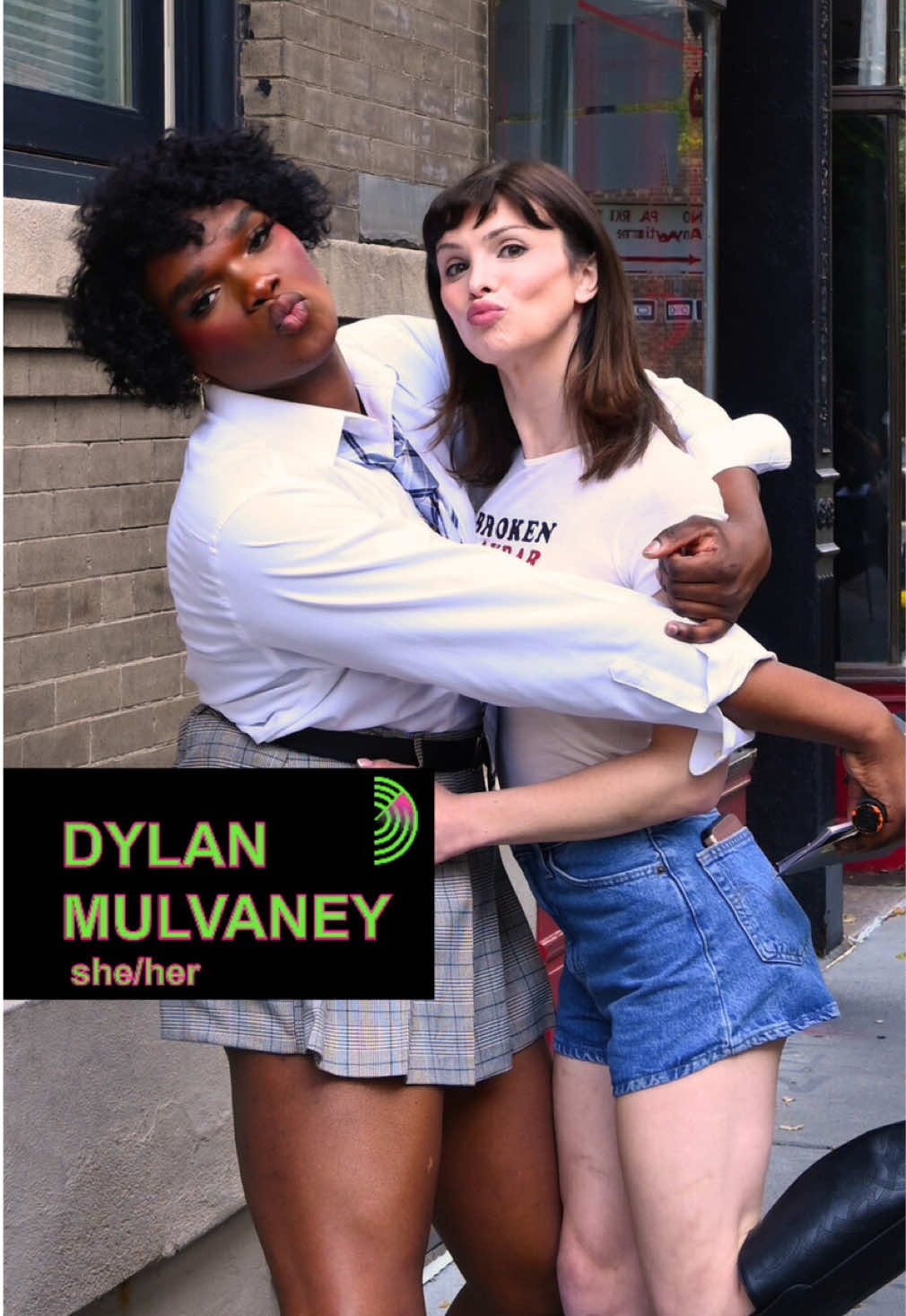 dylan being masc 4 masc.. whatever u say bb 😌<3 feat. @Dylan Mulvaney  host: @𝙰𝙽𝙰𝙽𝙸𝙰  created by: @Mutuals and @Amelia  shot by: @Tik Toker  q's and booking: @ilikerainbows  edited by: @Andrew Bourne  socials: @Kim ✨  #Igbt #gaydarshow #mutualsmedia #DylanEfron #wicked