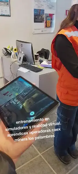 etapa de entrenamiento en simuladores y realidad virtual para aprendices operadoras caex, minera los Pelambres. .#caex #komatsu930e #parati #foryou #operaciones  @CEDUC 