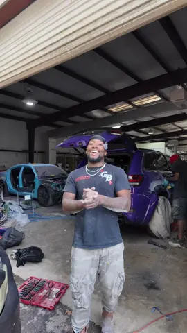 @Twenty3TV we finally about to paint our cars😎#deeglizzyytv #fyp #cars #mopar #srt 