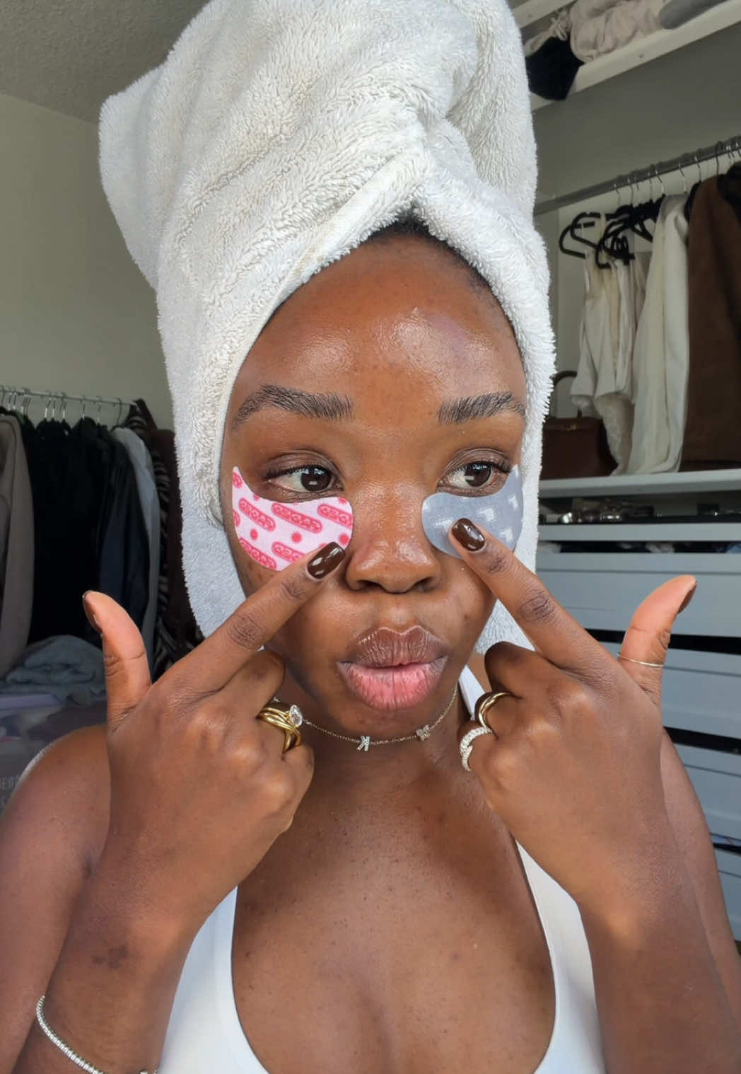 Replying to @Britty 🌺 let’s settle this once and for all…👀💧comparing the topicals vs. rhode eye masks - and ngl, they’re pretty much twins 🫢 Just depends if you’re looking for something that’ll help with brightening overtime (topicals) or depuff, hydrate and make you look more awake (rhode). Based on the ingredients, I’d prob use the topicals in my nighttime skincare routine and the rhode in the morning! #skincaretok #rhode #topical #skincarereview #skincareroutine #eyemasks #puffyeyes 