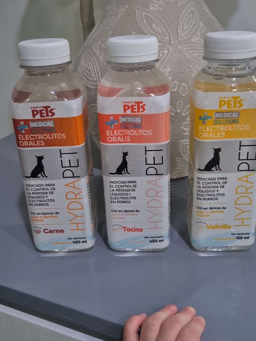 Electrolitos orales de @Fancy Pets Oficial especiales para estos días de caloorr☀️ #parati #mascotas #electrolitos  #petlover #hidratacion 