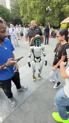 Rizzbot vibing in the park, Snoop mode enabled. #robot