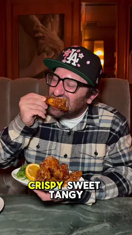 I’m already thinking about the next visit here. Those orange chicken wings were something else. Have you been to The Benjamin yet?! 🔥🍔🍗🍟🍸 #losangeles #food #fyp #hollywood #Foodie 