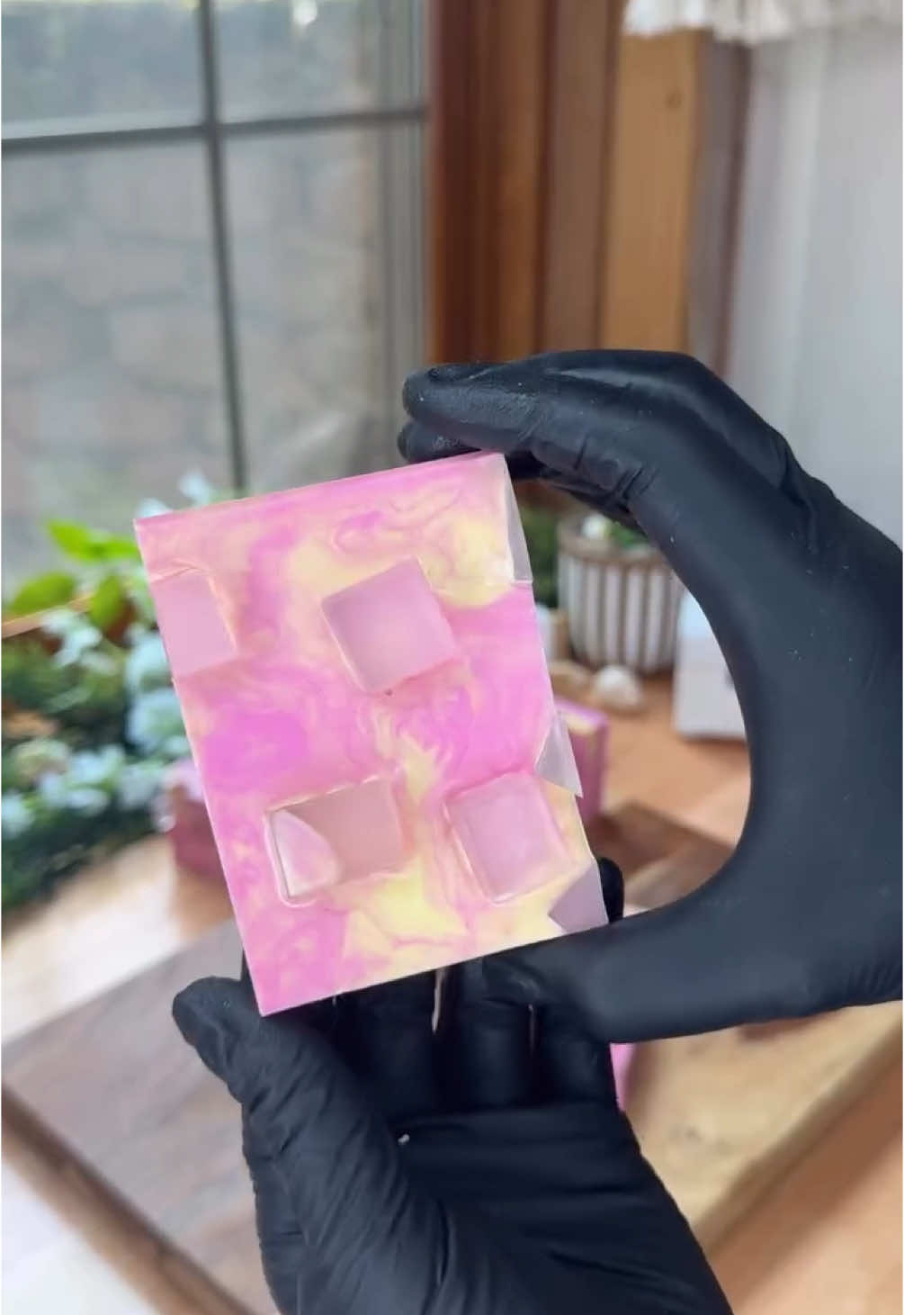 From printing labels to easy shipping, Rollo helps this soap business shine! 🧼✨ #soapmaking #soapcutting #soapmakingbusiness #soap #rolloprinter 