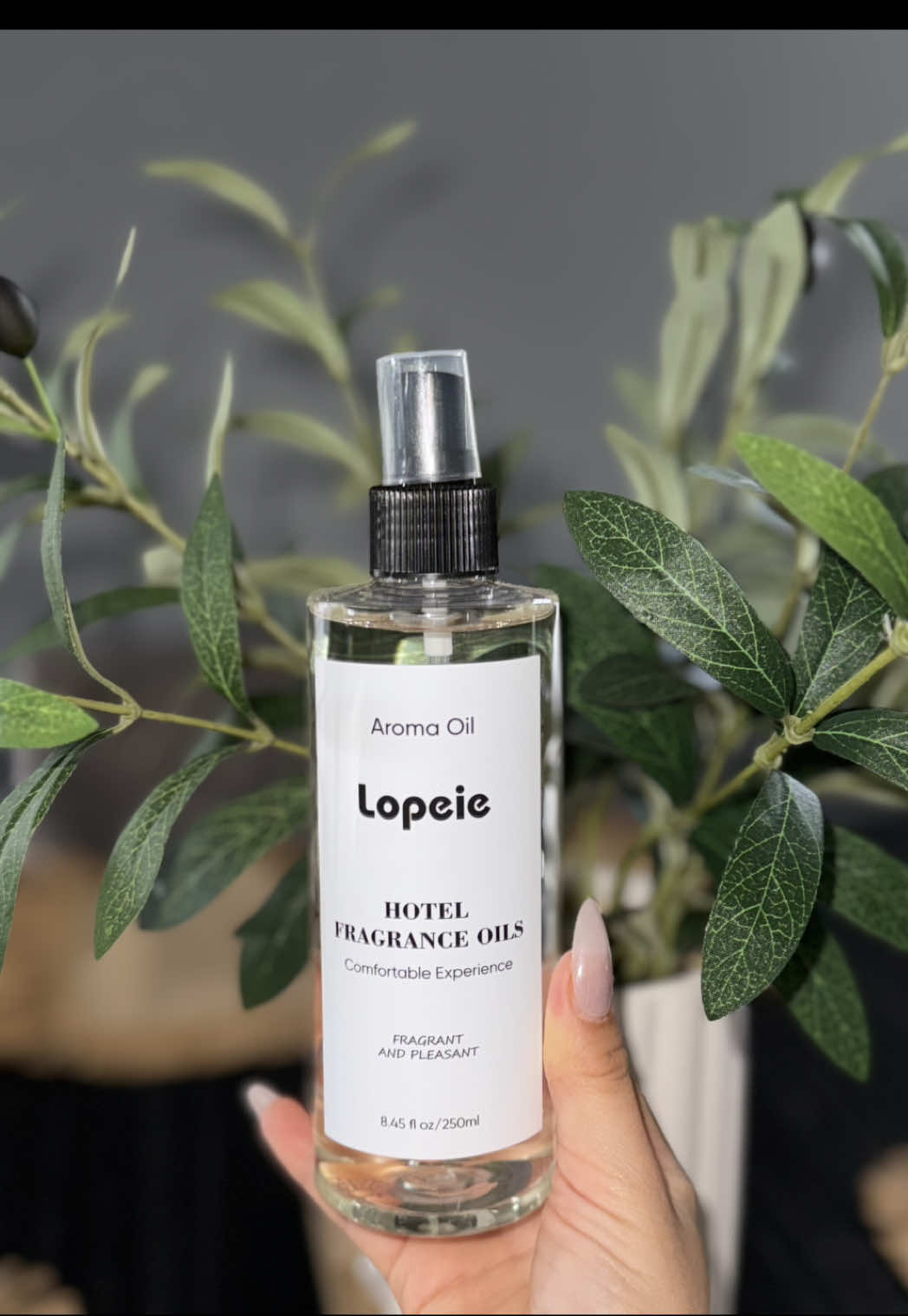 Hotel Fragance Oil  #hotelfragrance #hotelsmell #fragance #fraganceoil #aromaoil  Inspired by the Ritz Hotel 