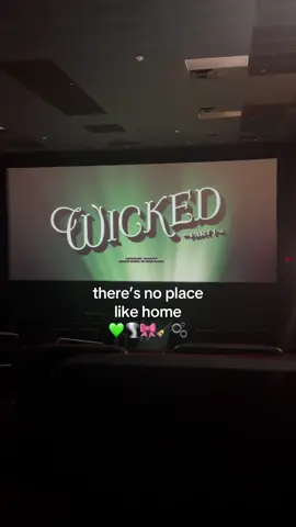 Oz Will FOREVER Be My Home 💚 || DTs / Tags: @ᯓ★𝐅ꜰɪ.ᐟ⁺.⋆ @Wicked: For Good @Cynthia Erivo @arianagrande #wicked #wickedmovie #wickedforgood #cynthiaerivo #arianagrande 