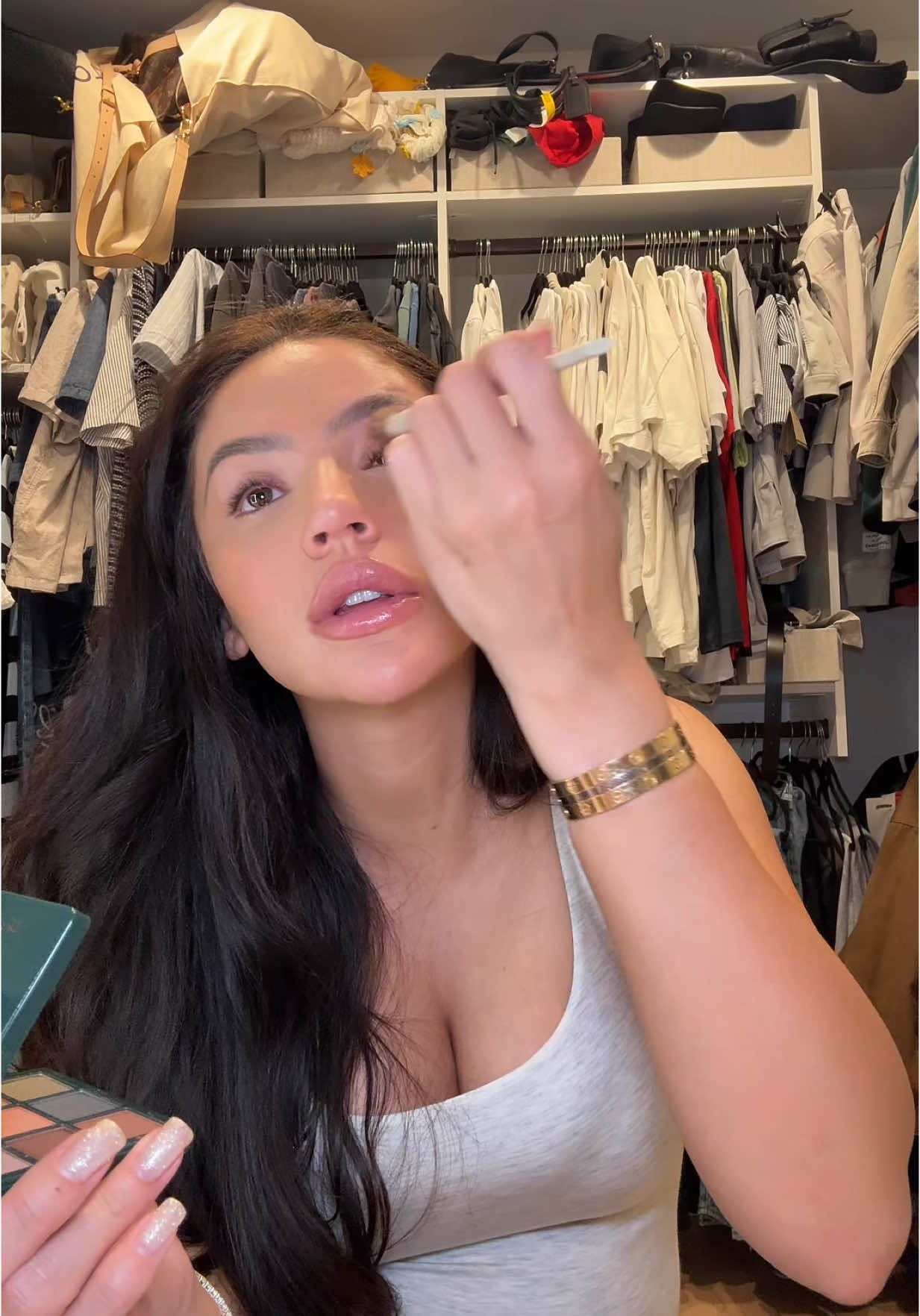 it’s giving utterly exhausted 😬 #grwm #getdressedwithme #thirdtrimesterbelike @BUMPSUIT @Revolve 