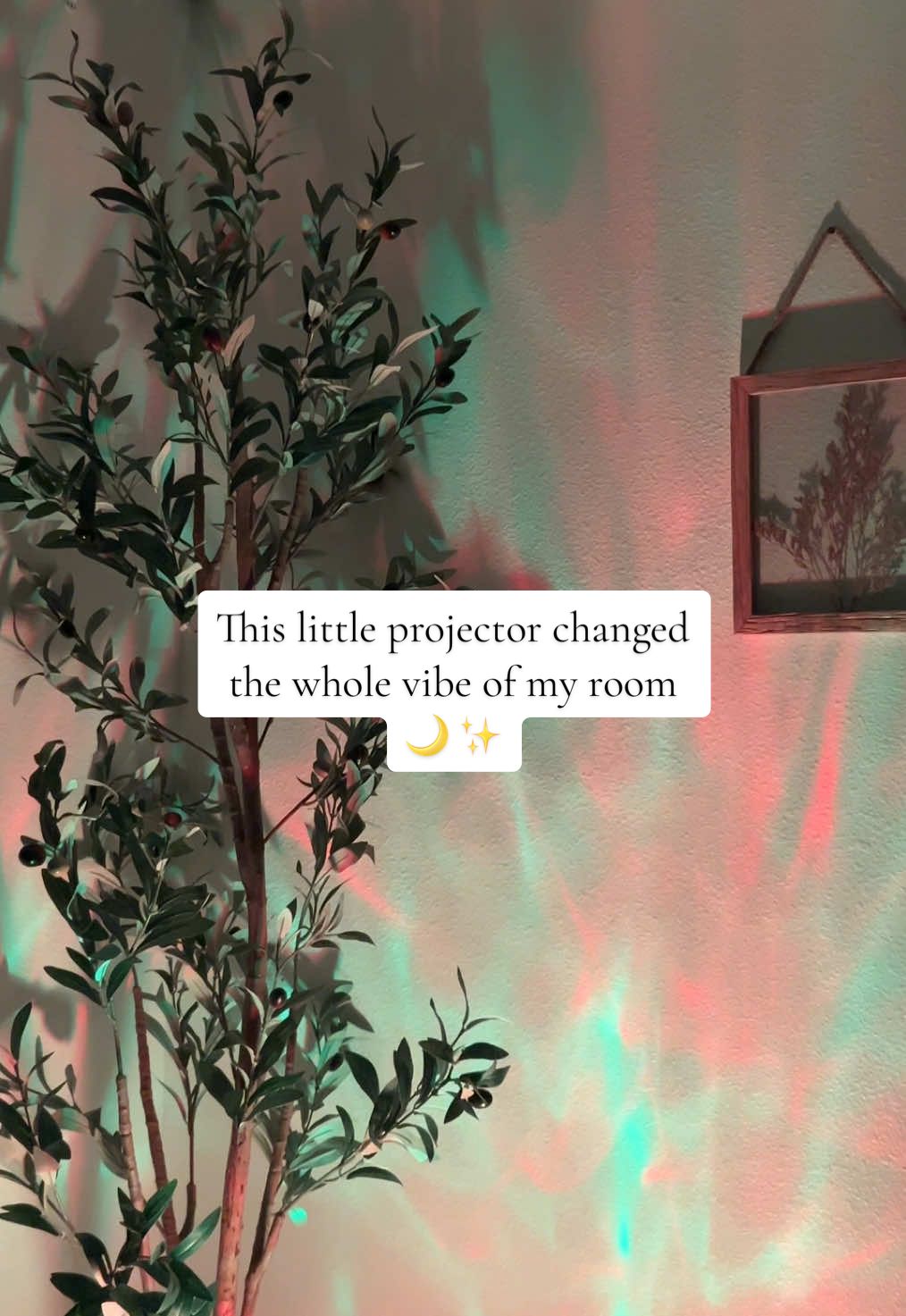 late nights + ocean lights = peace ✨ Love this little ocean wave projector! 📽️  #calmingvibes #oceanwaves #tiktokshopcreatorpicks #tiktokshopblackfriday #tiktokshopcybermonday 