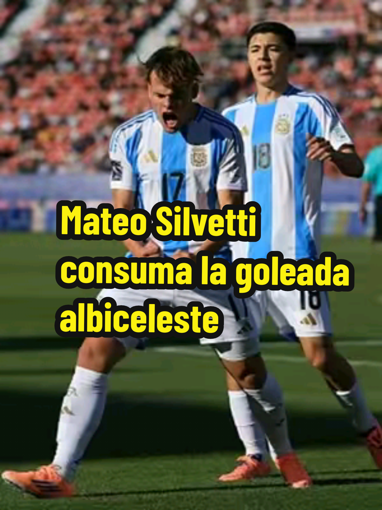 ¡Golazo de Mateo Silvetti para enmarcar! ⚽ ? El atacante deslumbró con una jugada llena de clase: regateó a su rival, se perfiló y definió cruzado con un zurdazo imparable para marcar el cuarto tanto del partido. #U20TD #U20WC #MundialTelemundo #Chile2025 