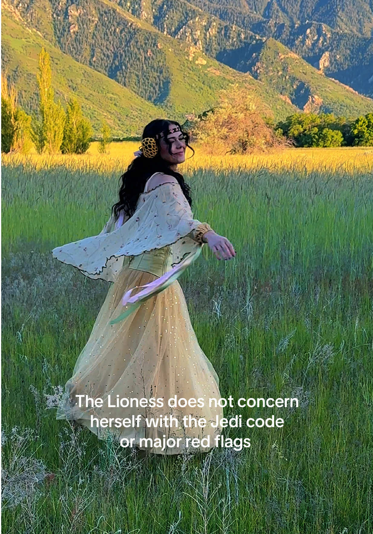period 💁🏻‍♀️ #padmeamidala #padmecosplay #starwarscosplay #attackoftheclones #starwarsprequels 