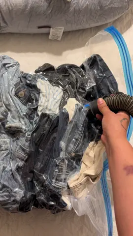 I actually miss wearing jeans 🥲 #tiktokshopdealsforyoudays 