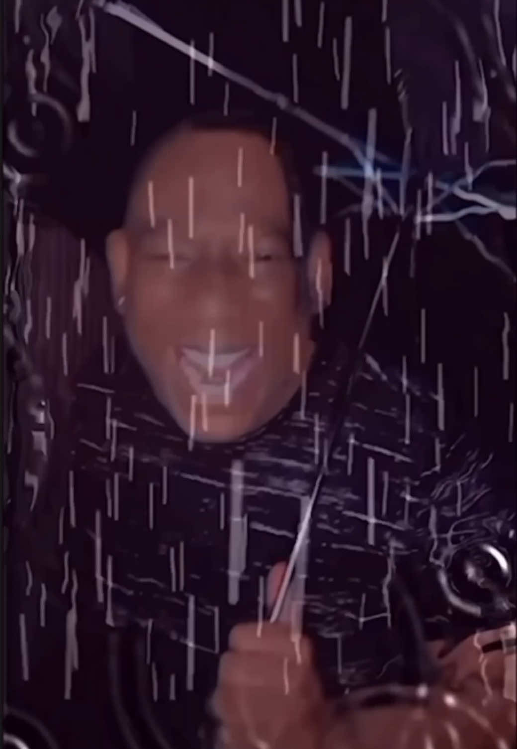 Umbrella Cover thank you to @Renan Pitanga for this amazing audio #tlcfam🦋 #madmax0615 #liosync #rhianna #cover