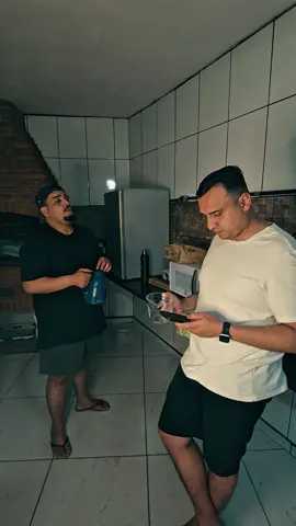 Diante do Rei, me prostro e adoro. #cover #louvor #worship #musica #igreja 