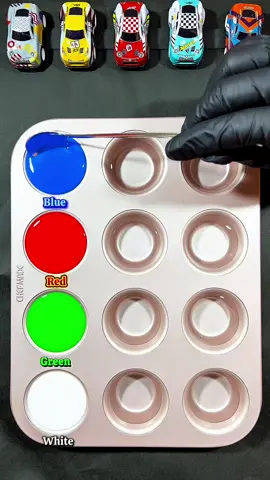 Mix 4 colors 🔵+🔴+🟢+⚪️ and be surprised what colors are created#colormixing #asrm #colomix #oddlysatisfying #mixingcolors 