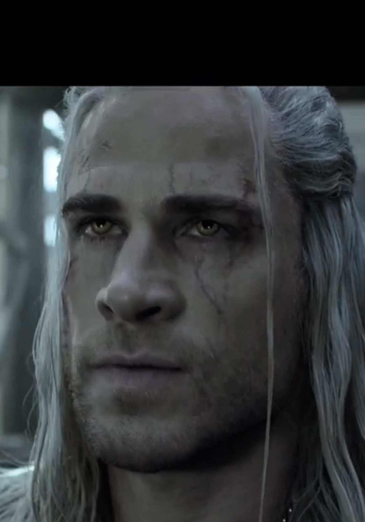 Give us back Henry Cavill !!!! #netflix #henrycavill #thewitcher4 #thewitcher #fyp 