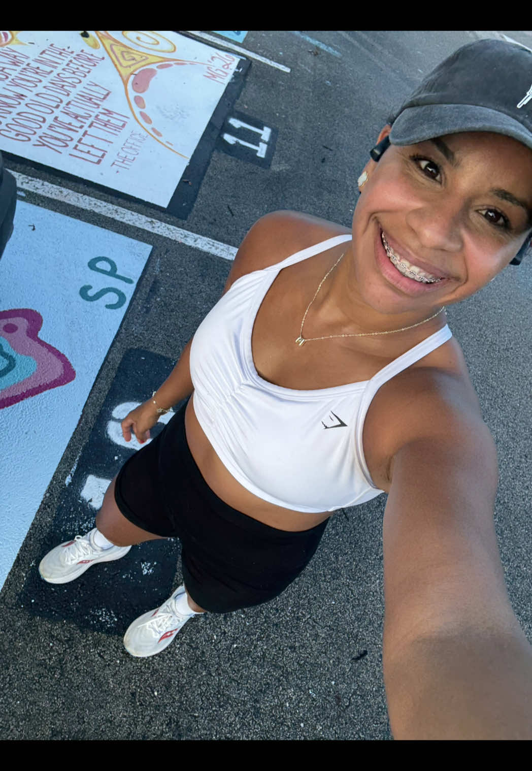 Just a baddie training for her second half marathon @real cardi b #runnergirl #cardib #runninggirlera #halfmarathontraining #bodegabaddie 