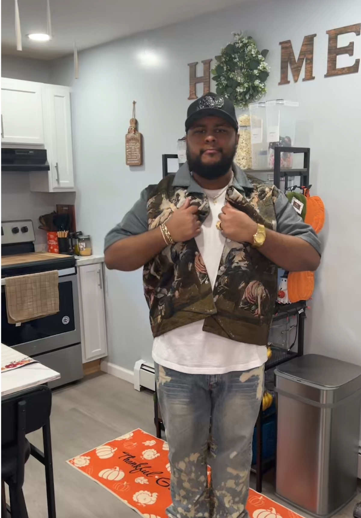 Fashion Nova is the reason but all their stuff is cheap honestly 😮‍💨🔥 #creatorsearchinsights #mensfashion #novamen #fashionnova #OOTD 