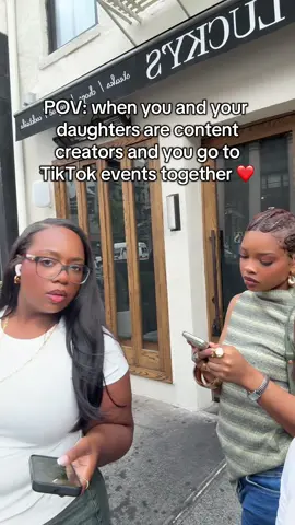 Doing TikTok events is so much fun with my daughters!!! Had a blast today at the #fragrancelab with @Puff Media  #fragrance #perfumetiktok #tiktokshop #contentcreator 