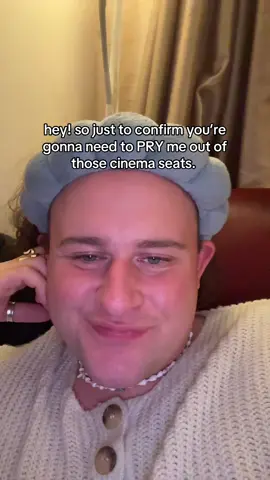 “PLAY IT AGAIN. PLAY IT AGAIN.” #wicked #jonathanbailey 