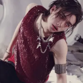 WHY ARE YOU YELLING AT ME. #hwanghyunjin #hyunjin #straykids #skz #fyp 