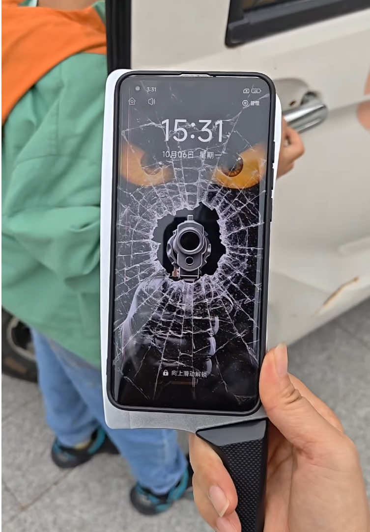 You can download the same style dynamic wallpaper for free, the template in the lower left corner is ready go and try it!#livewallpaper #wallpaper #capcut#capcutforus #capcutpioneer iphonewallpaper livewallpaper 