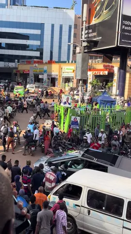 Cyber truck in Kampala  It Jst looked so beautiful in Kampala dust roads  #foryoupage ##@Moonlight petals   😁….