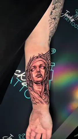Roman woman tattoo 💫 #tattooartist #viral #fyp #tattoos #tattooart 