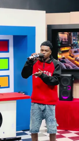 Kwani mapenzi kitu ganii😂 anauliza #Ibrah Malume #EastAfricaTV #5SELEKT  #fy #viraltiktok 