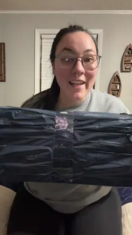 I got TikTok shop mail. Open and test it with me!! #tiktokshop #tiktokshopfinds #tiktokshopproducts #tiktokshoptech #openwithme 