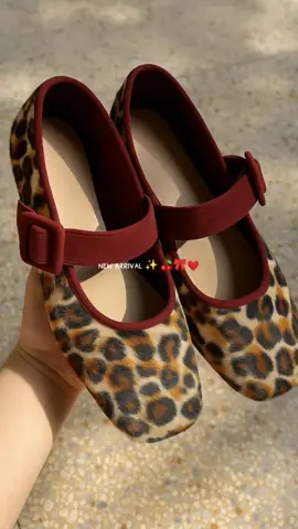 #flatshoesmurah #flatshoes #flatshoeswanita #flatshoescantikk #rekomendasiflatshoes 