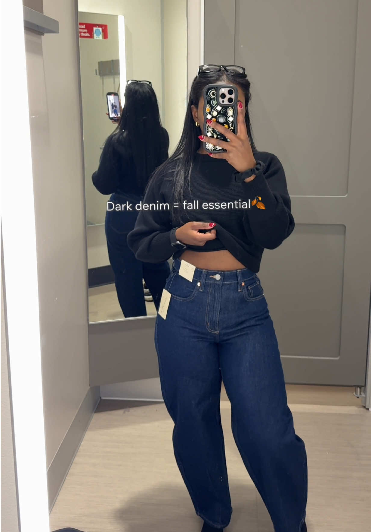 Target came through with the 30% off denim 🖤 I went in for barrel jeans and left with the perfect dark wash pair for fall. Something about dark denim just makes every outfit feel elevated and cozy this season 🍂✨ #fyp #fallfashion #denim #barreljeans 
