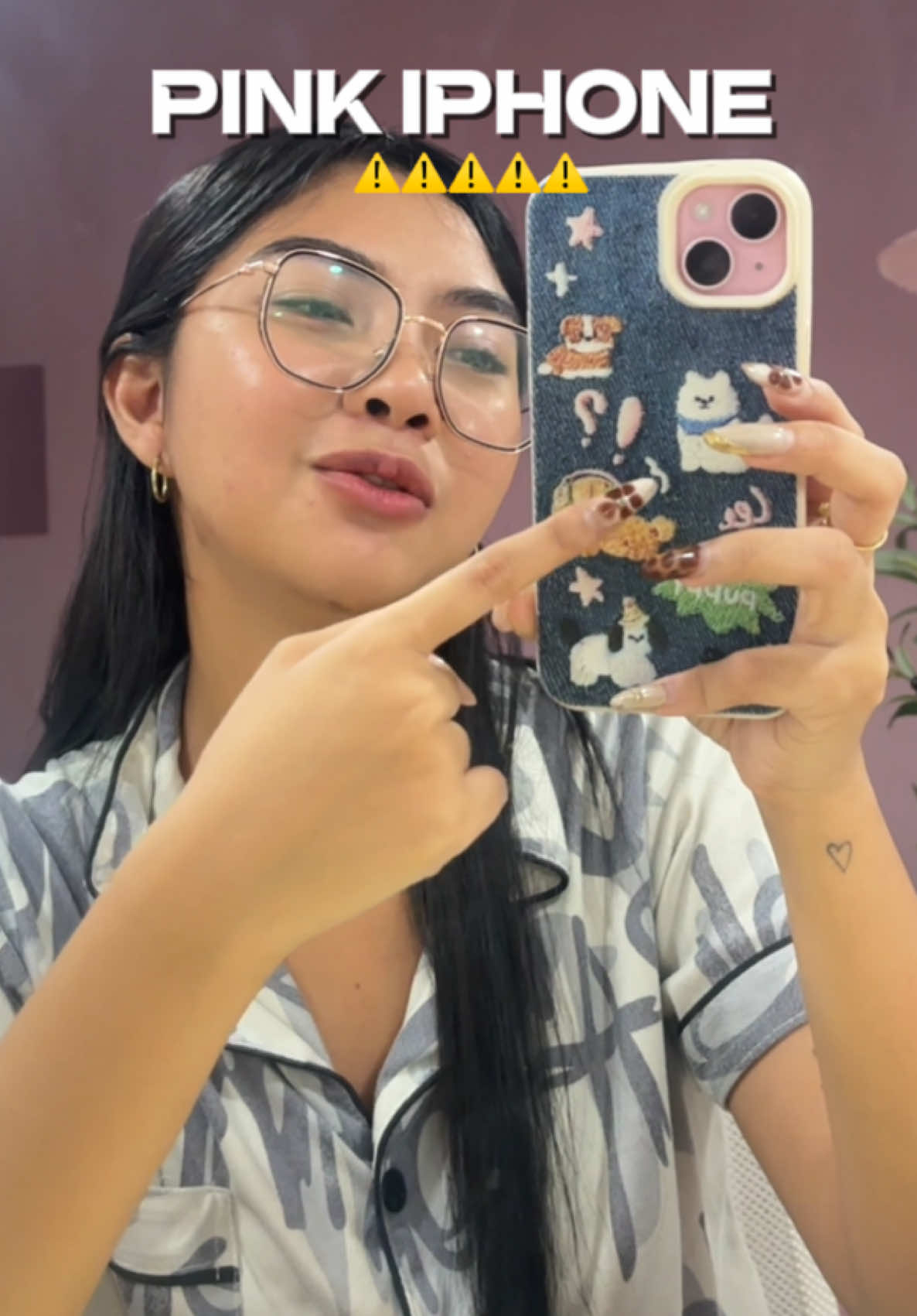 no hate sa pink phone huhu hirap lang talaga niya panindigan minsan 