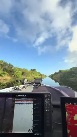 Letting her EAT #fyp #viral #trending #bassboat #okeechobee