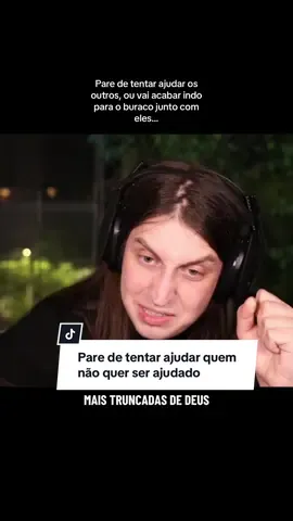 A melhor forma de ajudar alguém, é pelo exemplo! @Felca #motivacional #reflexão #Felca #Felcacamp #saudemental 