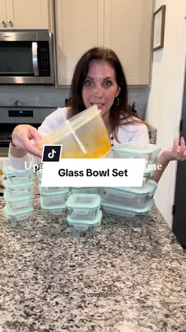 36 piece glassware set (18 bowls and 18 lids) #glassbowl #glassfoodcontainer #kitchenfinds #kitchenupgrade 