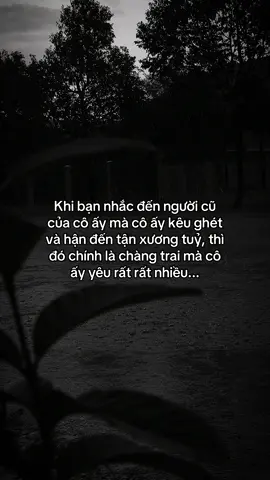 ai lại đi ghét người mình từng yêu bgio? #bemoon👑 #TikTokAwardsVN #xuhuongtiktok #tamtrang 