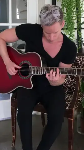 Acoustic trowhbacks 🤘🏻 #acousticguitar #guitartok #guitar 