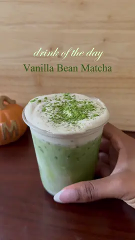using real vanilla beans in vanilla syrup makes such a big difference in the richness and flavor! I love a classic vanilla matcha! 🍵💗 #FYP #VanillaMatcha #MatchaTOK 
