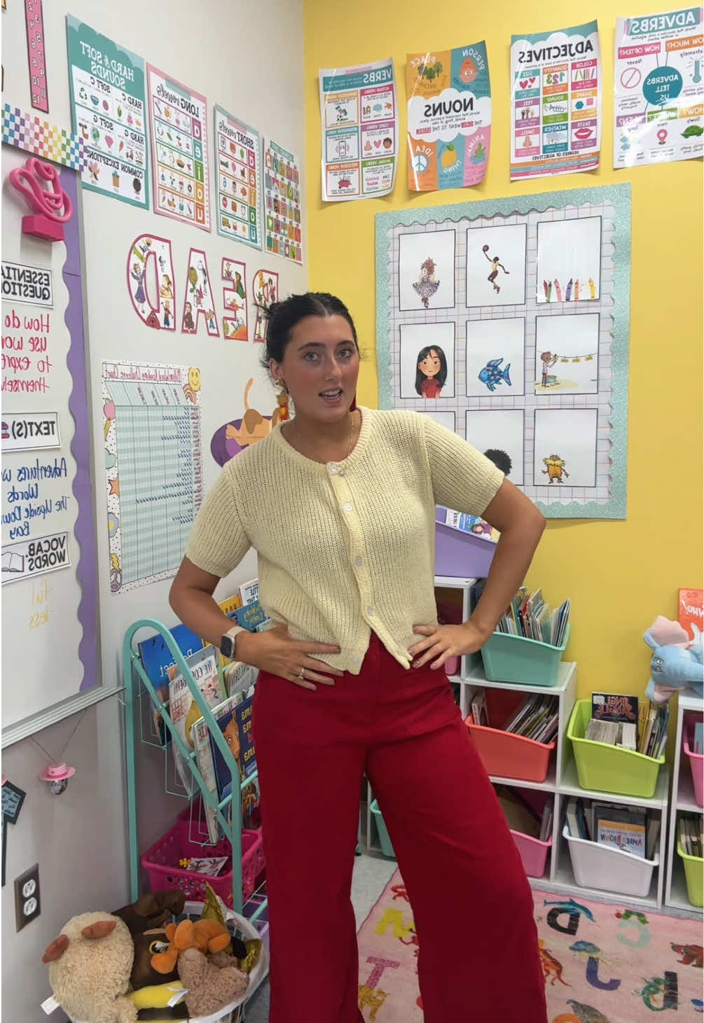 I love a dress up day🤩 #youarewhatyoueat #dressupday #teachersoftiktok #teacherootd #elementaryschool 