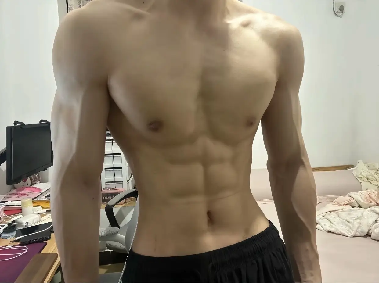 Bỏ cuộc không có trong từ điển của tôi 🔥🔥#fyp #thaydoibanthan #davidlaid_motivation #wheyprotein #wheyprotein 