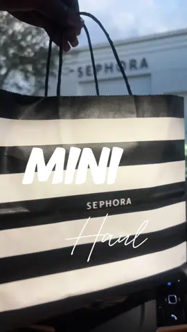 Mini Sephora Haul Let’s get into the bag 🤭 What do we think the total was? Items purchased: @Charlotte Tilbury magic serum vitamin c @sephora organic cotton pads @ONE SIZE BEAUTY On til Dawn setting spray  @DanessaMyricksBeauty Yummy Skin liquid blurring balm setting spray  @Supergoop unseen sunscreen spf 50 @Phlur Fragrances fragrance mist Beach Skin #sephora #sephorahaul #minihaul #beautyhaul 
