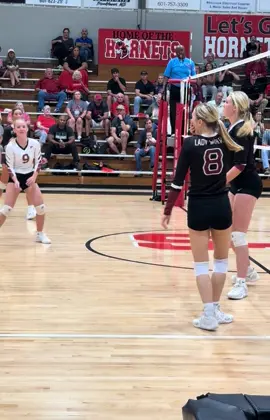 #volleyball #blooper #useyourhead #pass #volleyballbloopers 