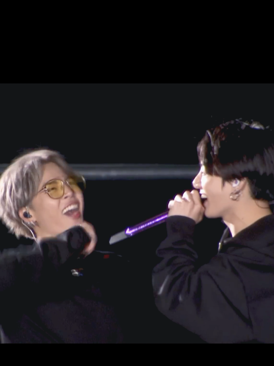 They Always ask me why i love them so much... so here you go #kpop #bts #performance #jungkook #happiness  @BTS 
