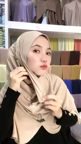 Bergo Erica 2in1 udah ada inner ninjanya 😍😍